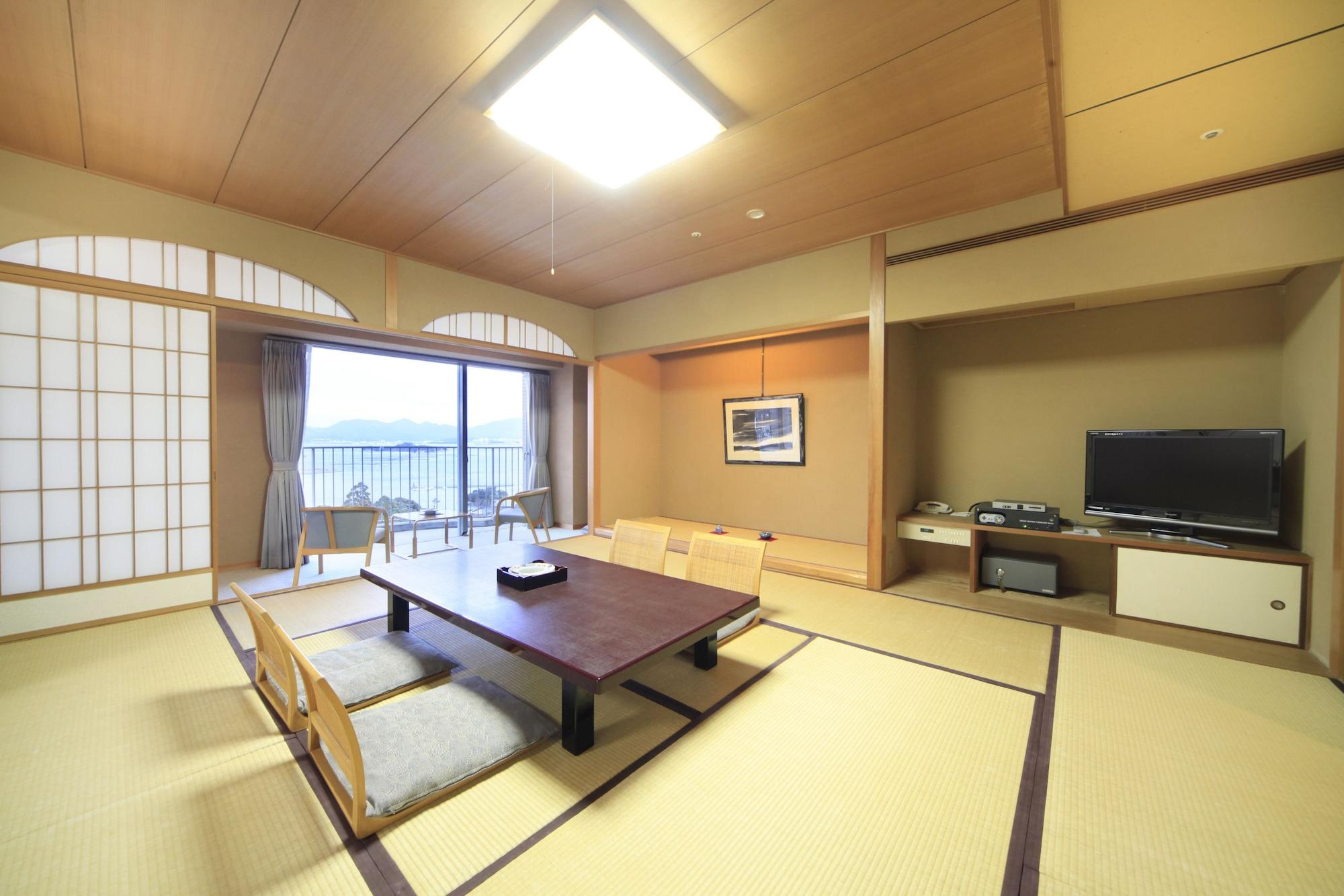 Shirahama Coganoi Resort & Spa Екстериор снимка