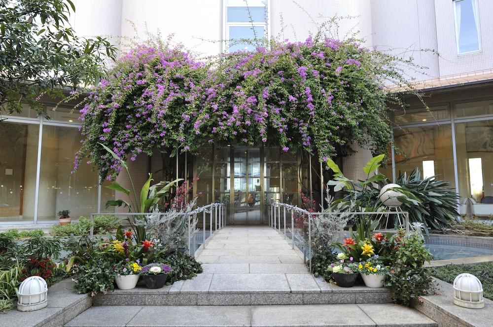 Shirahama Coganoi Resort & Spa Екстериор снимка